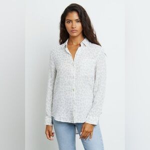 Rails Ellis Button Down Shirt in Grey Jaguar Print  | Size Medium
